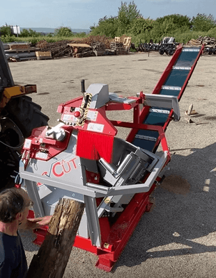 06 - Bois - Divers - Scie à chevalet incliné manuelle ou automatique