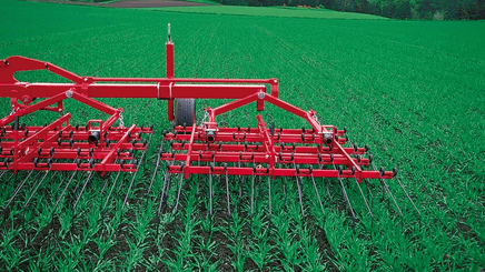 42 - Nettoyeur Haute Pression, Aspirateur, compresseurs, outils pneumatique - Entretien - Herse étrille polyvalente WEEDER