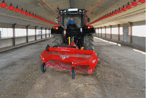 41 - Motoculture, Outillage Ferme et Jardin  - Outillage jardin et ferme - Balayeuse SUPERCHAMPION 2100 A