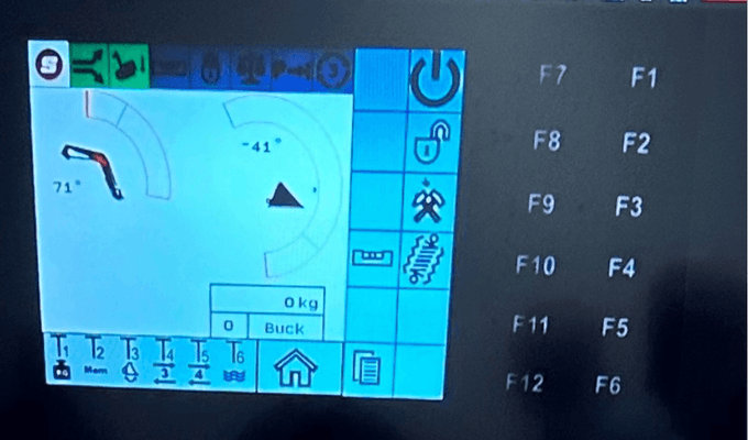 17 - Divers - Divers - Chargeur ISOBUS CONNECTED