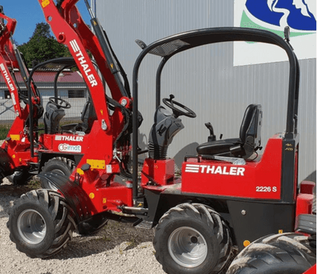 17 - Divers - Divers - Valet de ferme 2T petite largeur