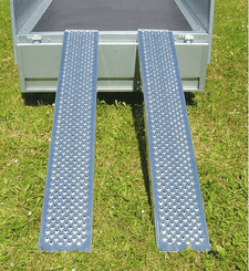 02 - Accessoires attelage et remorque - Accessoires remorque routière - Rampes aluminium droites 250x26 cm