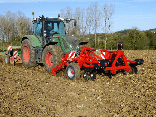 45 - Pièces d'usure et travail du sol - Divers - Cultivateur poussé à dents FRONTOR