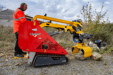 60 - Transport - Pièce techniques - Porte-outils sur chenilles ERKULE