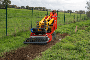 60 - Transport - Pièce techniques - Porte-outils sur chenilles ERKULE