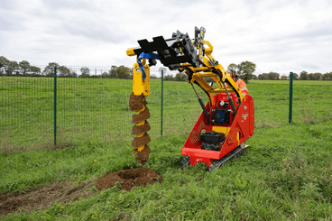 60 - Transport - Pièce techniques - Porte-outils sur chenilles ERKULE
