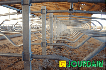 21 - Elevage - Matériel - Logettes à veaux JOURDAIN