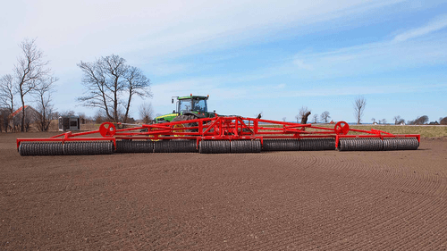 45 - Pièces d'usure et travail du sol - Divers - Rouleau autoporteur KING ROLLER