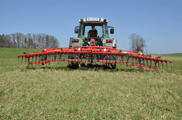 42 - Nettoyeur Haute Pression, Aspirateur, compresseurs, outils pneumatique - Entretien - Herse étrille AEROSTAR FUSION