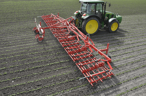 42 - Nettoyeur Haute Pression, Aspirateur, compresseurs, outils pneumatique - Entretien - Herse étrille AEROSTAR FUSION