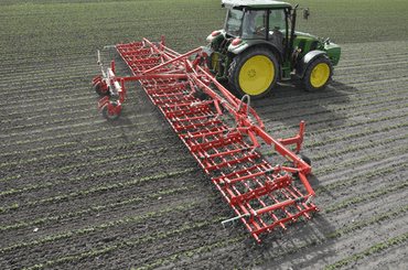 42 - Nettoyeur Haute Pression, Aspirateur, compresseurs, outils pneumatique - Entretien - Herse étrille AEROSTAR FUSION