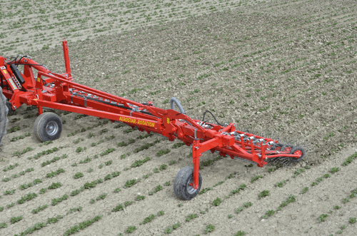 42 - Nettoyeur Haute Pression, Aspirateur, compresseurs, outils pneumatique - Entretien - Herse étrille rotative AEROSTAR ROTATION