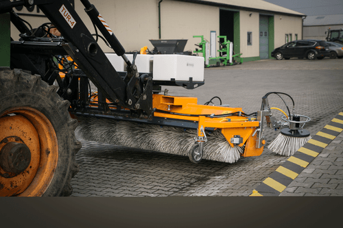 41 - Motoculture, Outillage Ferme et Jardin  - Outillage jardin et ferme - Balayeuse 3 points