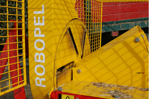 41 - Motoculture, Outillage Ferme et Jardin  - Outillage jardin et ferme - Ecorceuse de pieux ROBOPEL
