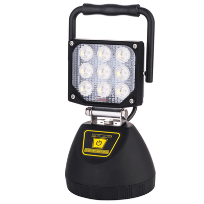 19 - Electricité 220V - Projecteurs filaires - Projecteur LED sans fil magnétique 27 W