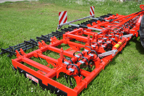 42 - Nettoyeur Haute Pression, Aspirateur, compresseurs, outils pneumatique - Entretien - Herse de prairie HEB