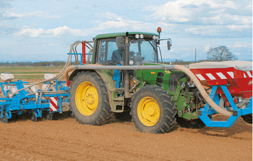 27 - Fertilisation, épandage - Distributeurs d'engrais - Fertilisateur frontal STANDARD et DUO
