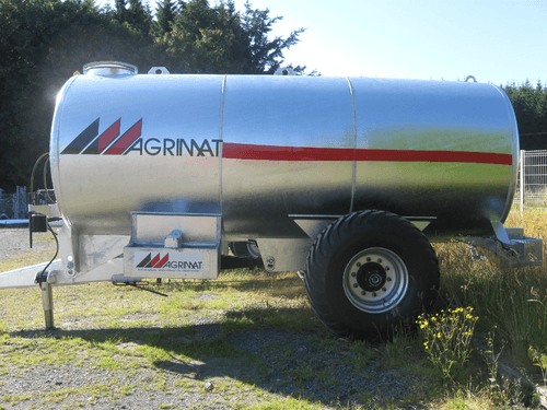 21 - Elevage - Matériel - Tonne à eau monocoque AGRIMAT