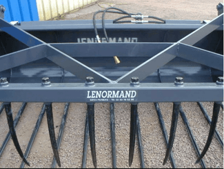 Manutention - Outils de manutention - Fourche pour chargeur avec et sans grappin.
