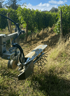 45 - Pièces d'usure et travail du sol - Divers - Cadre porte outils polyvalent pour vignes