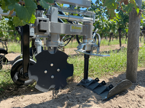 45 - Pièces d'usure et travail du sol - Divers - Cadre porte outils polyvalent pour vignes