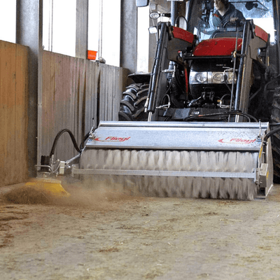 41 - Motoculture, Outillage Ferme et Jardin  - Outillage jardin et ferme - Balayeuses FLIEGL