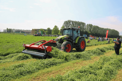 25 - Fenaison - Andaineurs - Andaineur AIR à tapis frontal