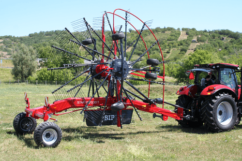 25 - Fenaison - Andaineurs - Andaineur STAR 2 rotors, dépose latérale ou centrale