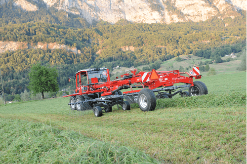 25 - Fenaison - Andaineurs - Andaineur STAR 2 rotors, dépose latérale ou centrale