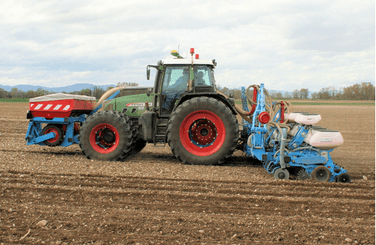 27 - Fertilisation, épandage - Distributeurs d'engrais - Fertilisateur frontal STANDARD et DUO
