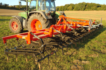 Travail du sol - Déchaumeur à dents - Herse portée HV-HVSL