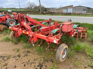 Déchaumeur à dents Kverneland CLC EVO - 1
