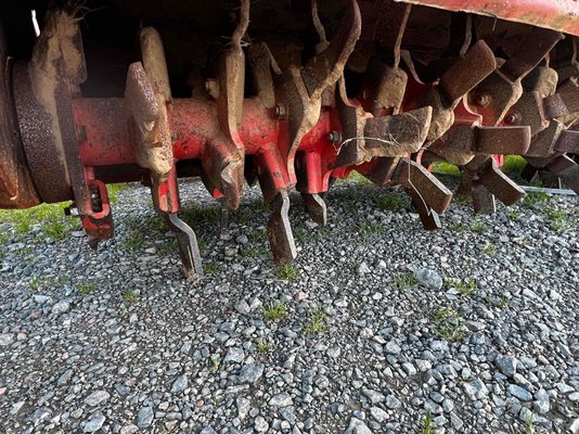 Cultivateur à axe horizontal Kuhn EL162-300